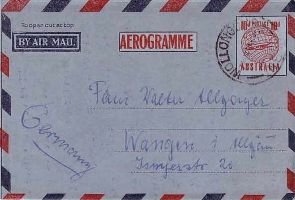 Quelle est l'utilité de l'enveloppe postale et quel est son impact sur l'environnement ?