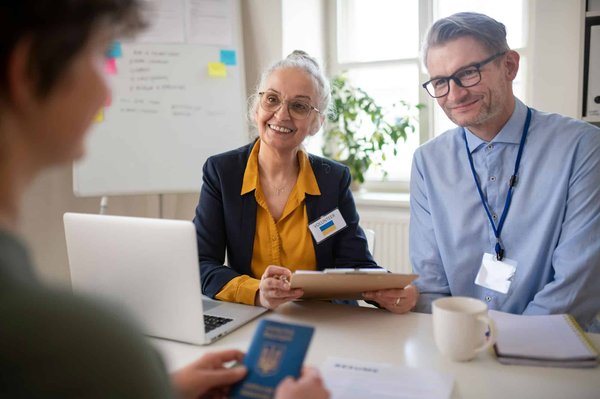Quelles sont les conditions nécessaires pour prendre rendez-vous pour un retrait de titre de séjour ?
